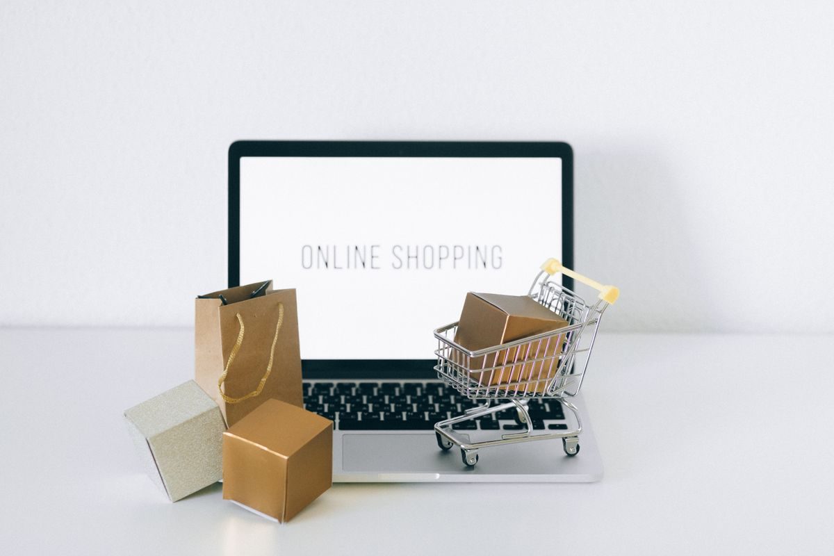 Top 10 WordPress Themes to Launch a Marketplace Website — visual guide