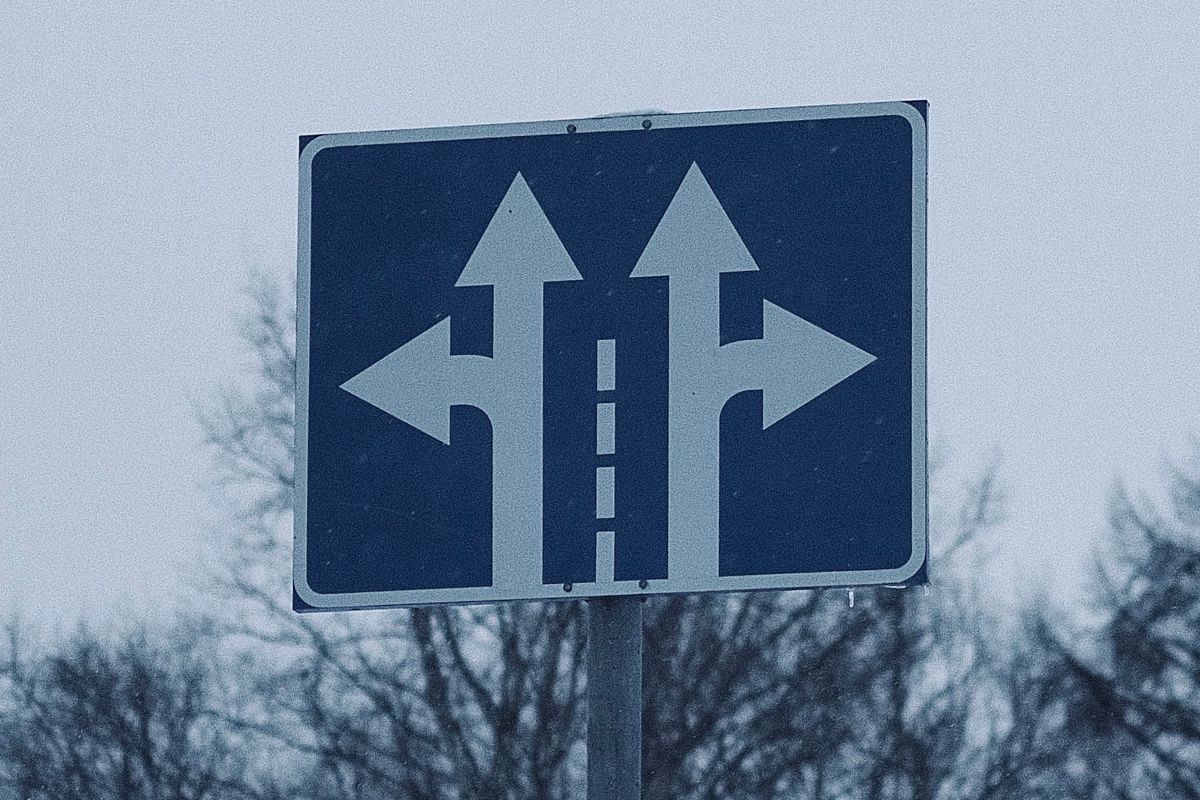 301 vs 302 Redirects: When to Use Each