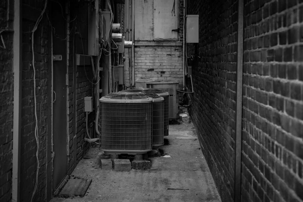 SEO for HVAC Contractors: Winning Both Seasons — visual guide