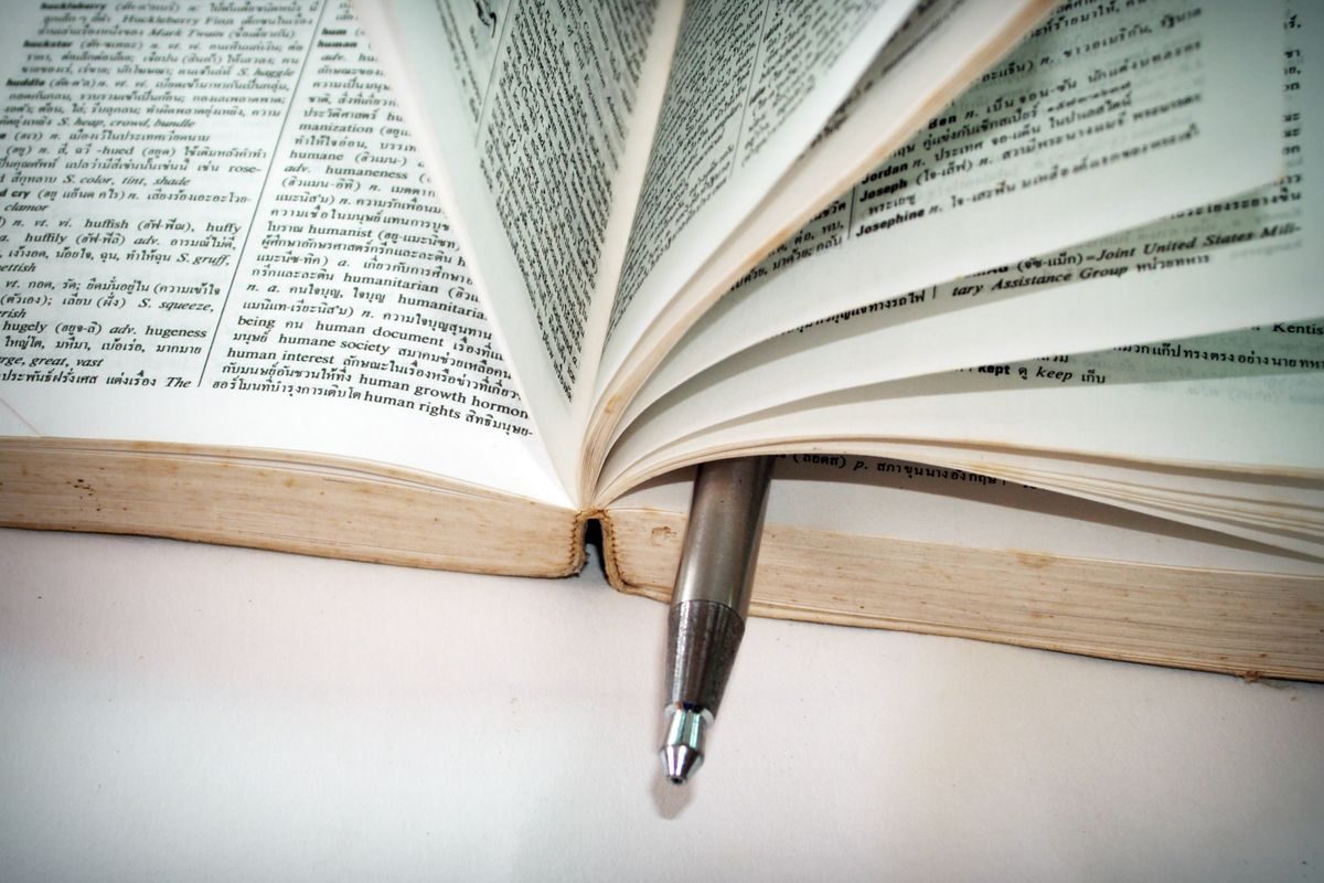 What Is an SEO Slug? And How to Write One That Ranks — visual guide