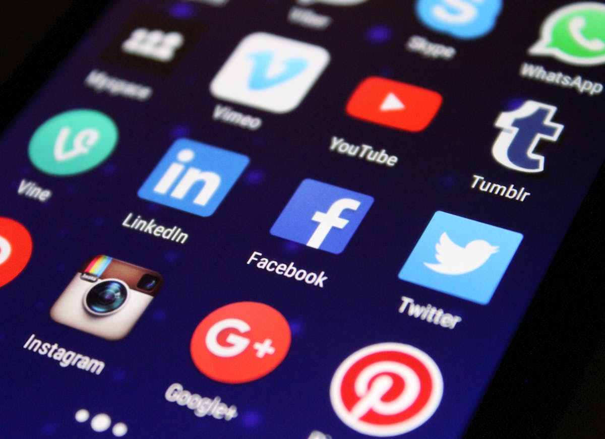 Best Social Media Management Tools in 2026 (Ranked and Reviewed)